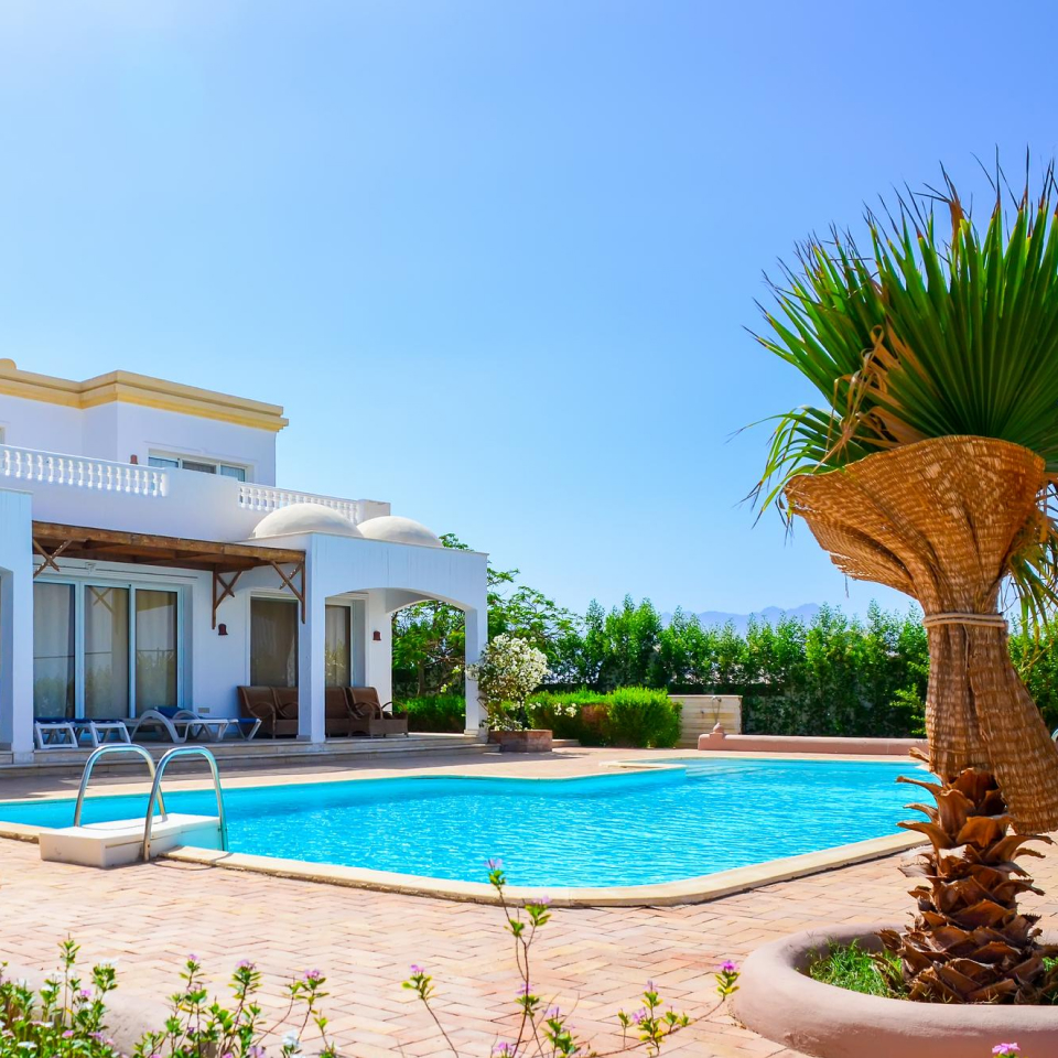 About 6 SWIMMING POOL
